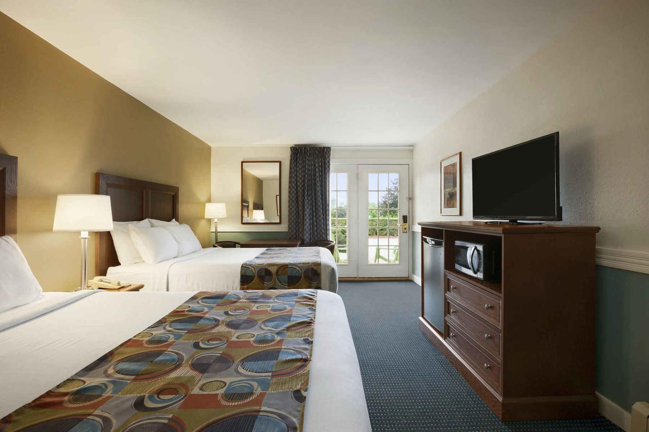 Days Inn By Wyndham Shelburne/Burlington Habitación foto